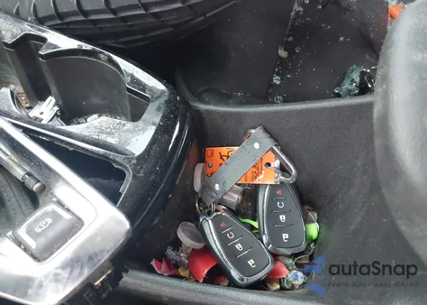 2025 Chevrolet Trax Fwd Activ z USA, uszkodzony, nr VIN KL77LKEP7SC011406